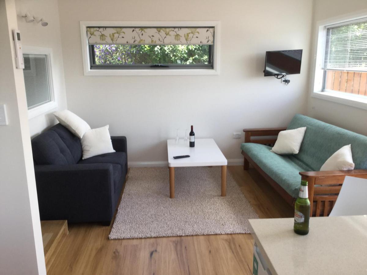 City View Townhouse 朗塞斯顿 外观 照片